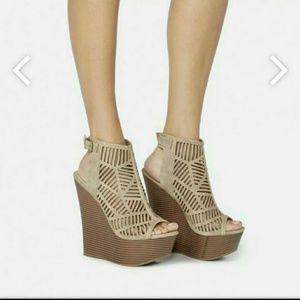 BNIB high heel wedges size 8